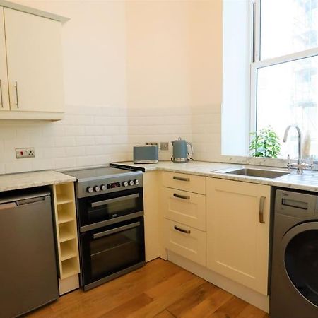 Seagulls Nest- Stylish 1 Bed Seafront Apartment Гастінгс Екстер'єр фото