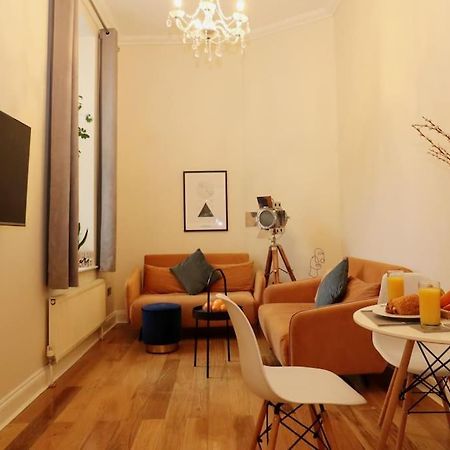 Seagulls Nest- Stylish 1 Bed Seafront Apartment Гастінгс Екстер'єр фото